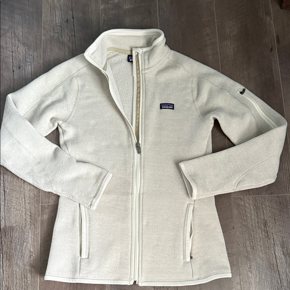 Patagonia Women's Off-White Ski Jacket